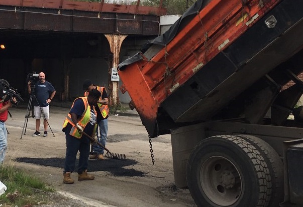 Pothole crew at work