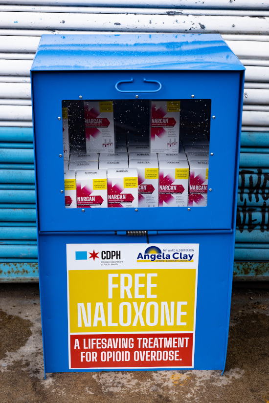Narcan newstand