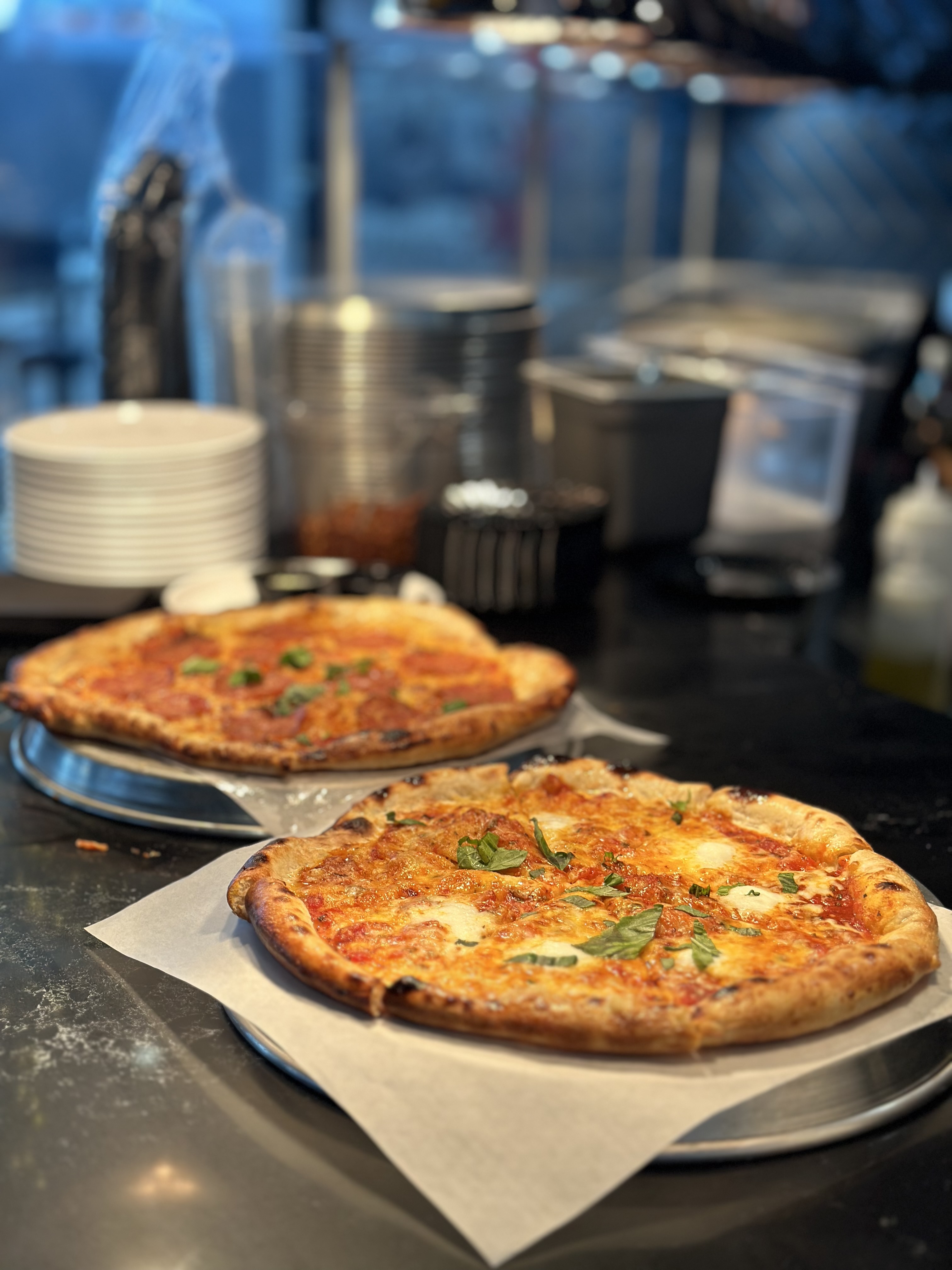 Fresh pizza made at ORD's new Bar Siena in Terminal 5